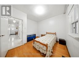 1 Mayo Drive, Toronto, ON M6L2X1 Photo 12