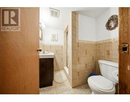 1 Mayo Drive, Toronto, ON M6L2X1 Photo 22