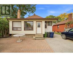 1 Mayo Drive, Toronto, ON M6L2X1 Photo 30