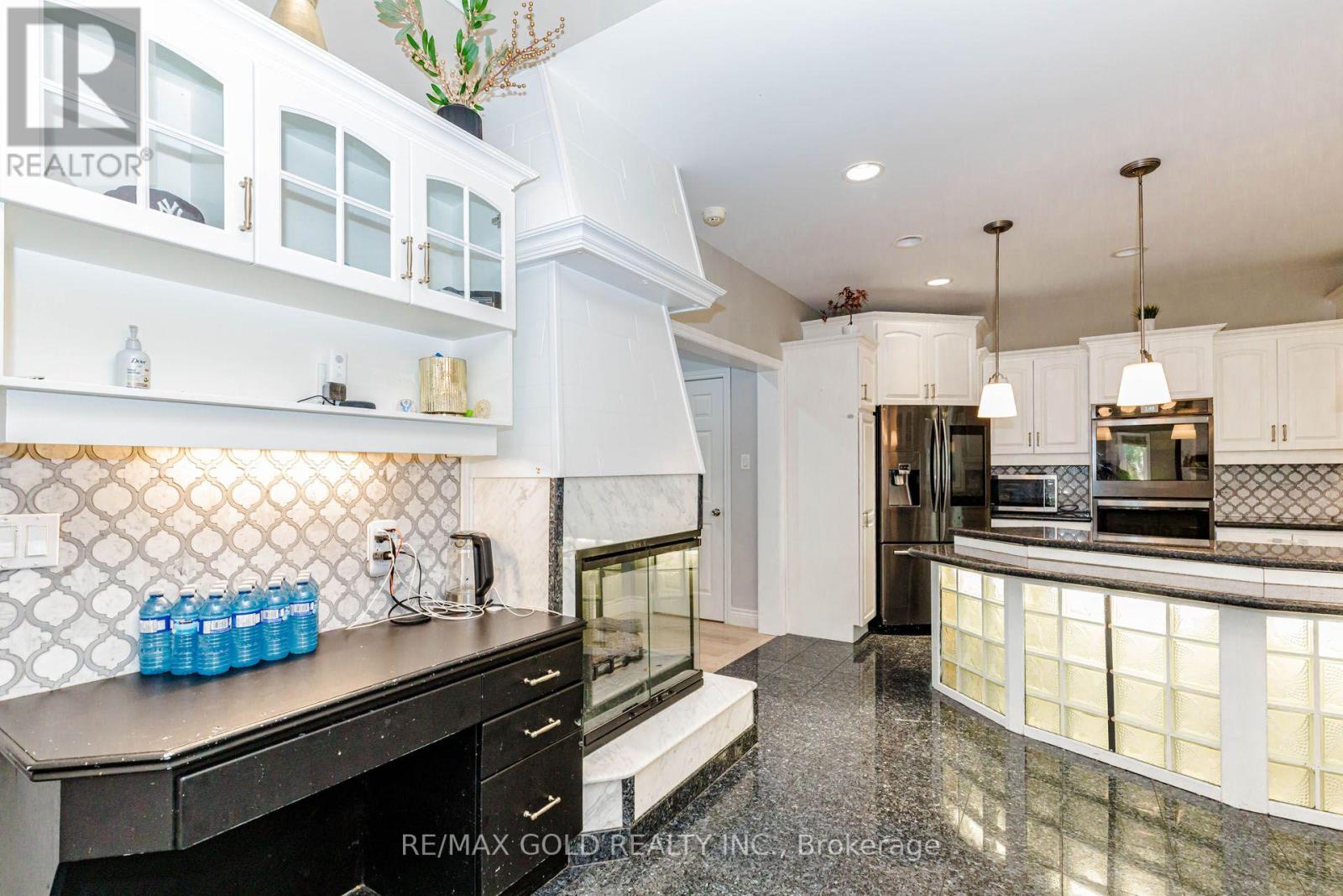 108 MONTMORENCY DRIVE - 9