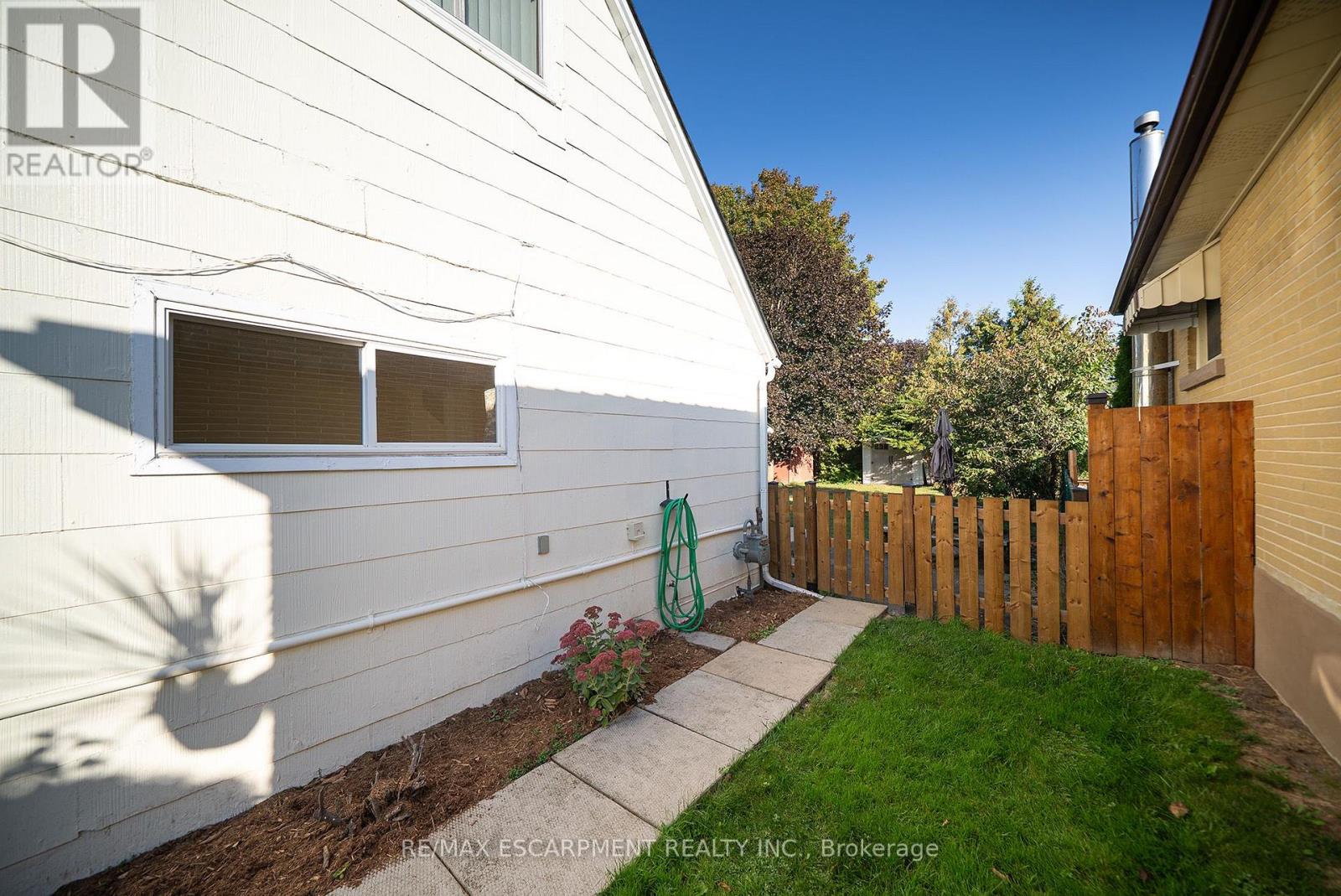 89 Salisbury Avenue, Brantford, ON photo 19