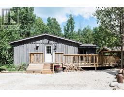 Bedroom 3 - 102 Cape Chin Road N, Northern Bruce Peninsula, ON N0H1W0 Photo 6