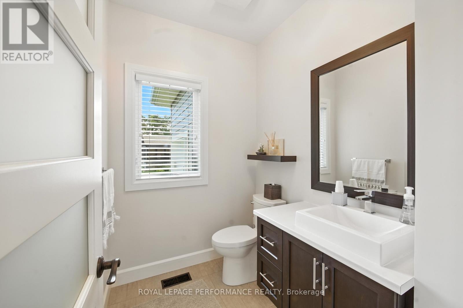 3745 FRONT ROAD - 16