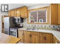 Living room - 17 Tuxedo Avenue S, Hamilton, ON L8K2R7 Photo 15