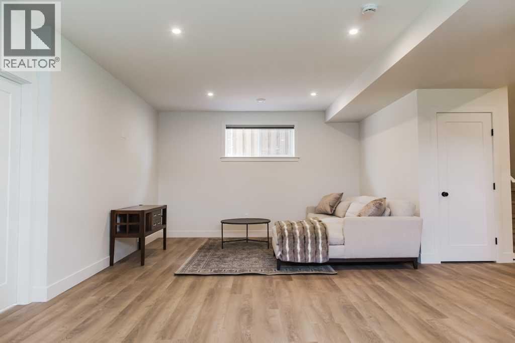 10729 145 Avenue - Image 42