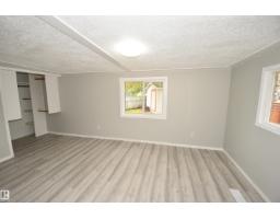 37 West View Bv Nw, Edmonton, AB T5S1T5 Photo 39