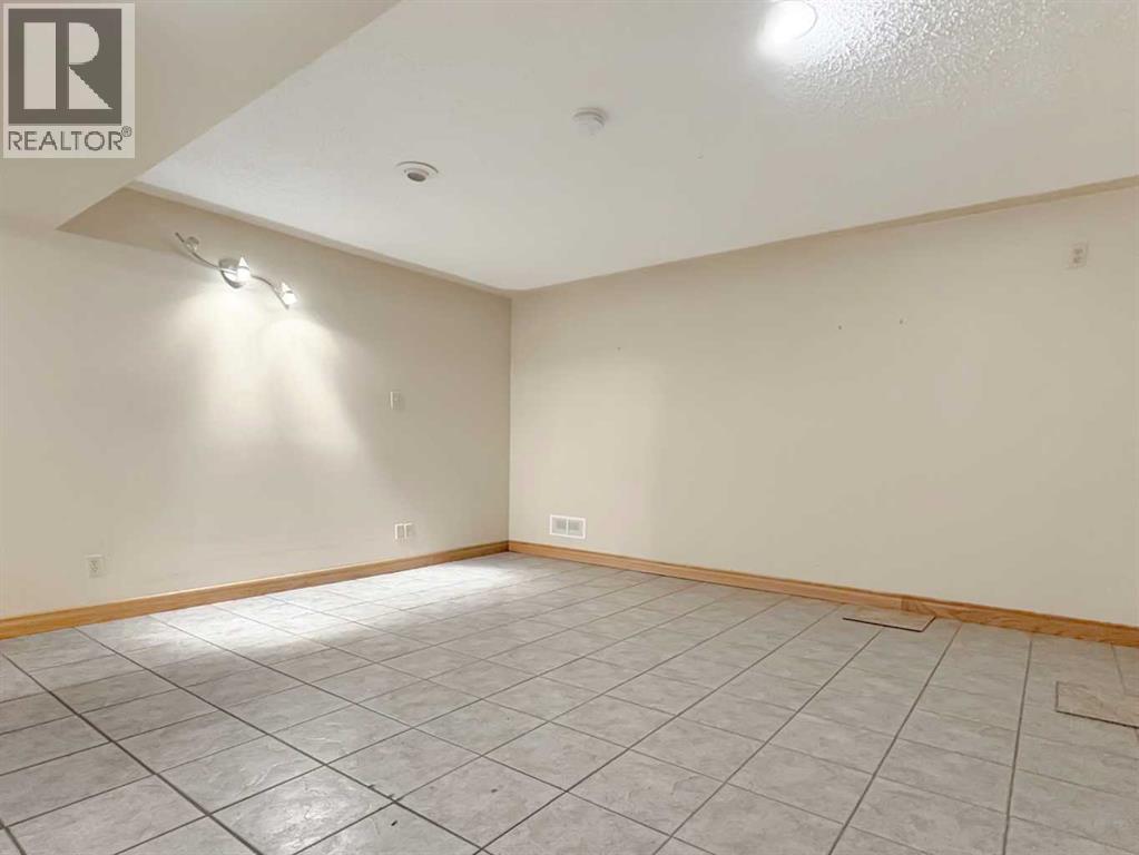 50 Moberly Crescent - Image 26