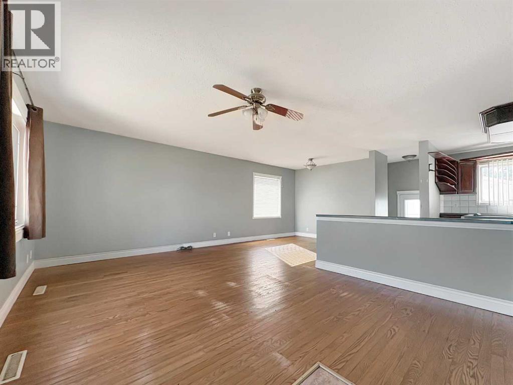 50 Moberly Crescent - Image 3