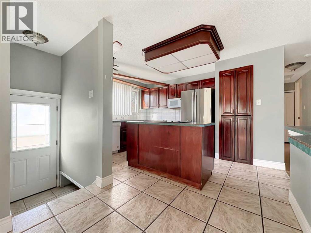 50 Moberly Crescent - 6