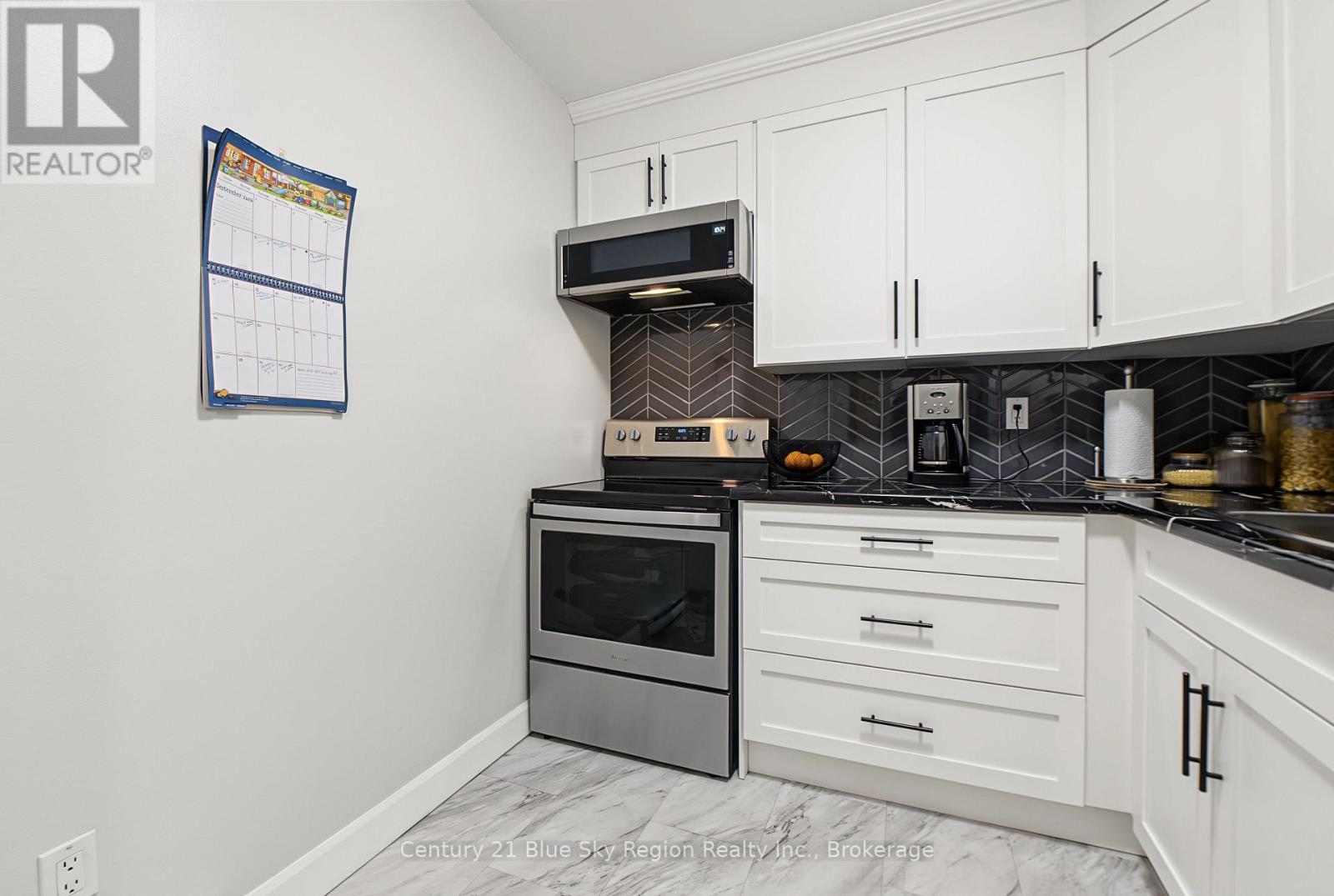 #401 122 GIROUX STREET - Image 16