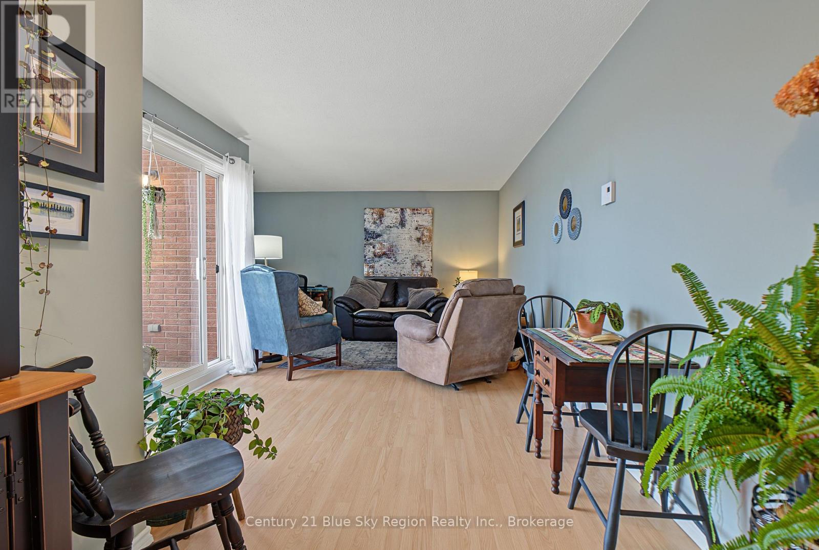 #401 122 GIROUX STREET - Image 23