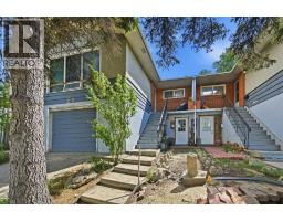 203 42 Avenue SW - photo 1