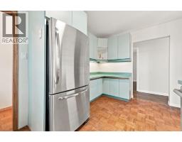 4pc Bathroom - 203 42 Avenue Sw, Calgary, AB T2S1A7 Photo 10