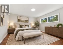 Bedroom - 203 42 Avenue Sw, Calgary, AB T2S1A7 Photo 12