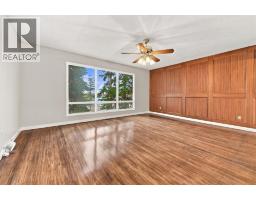 203 42 Avenue SW - photo 3