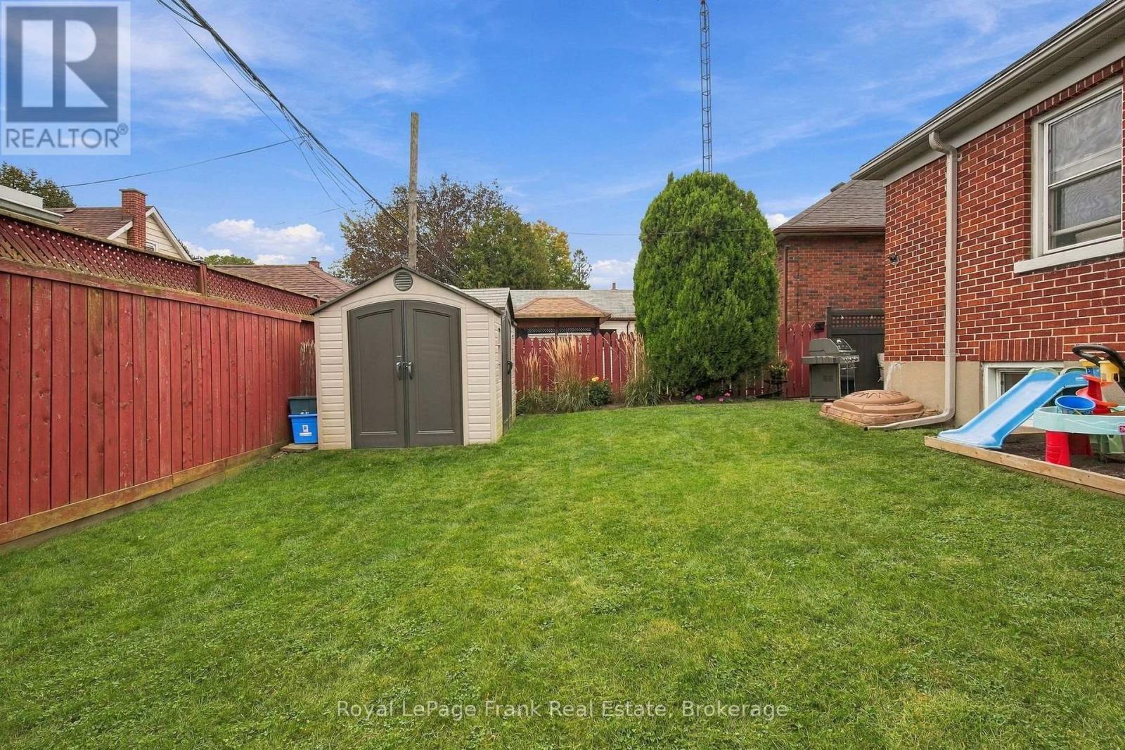 379 Arthur Street, Oshawa, ON photo 37