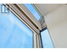 901 - 97 Lawton Boulevard, Toronto, ON M4V1Z6 Photo 15