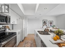 901 - 97 Lawton Boulevard, Toronto, ON M4V1Z6 Photo 23