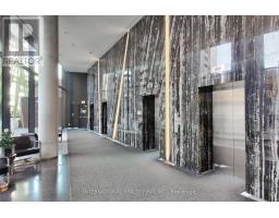 1710 - 125 Peter Street, Toronto, ON M5V0M2 Photo 7
