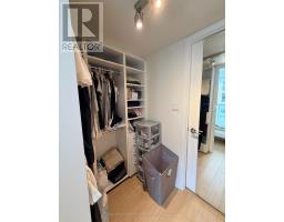 1405 - 126 Simcoe Street, Toronto, ON M5H4E6 Photo 7
