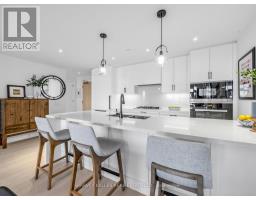 605 - 1 Strathgowan Avenue, Toronto, ON M4N0B3 Photo 10