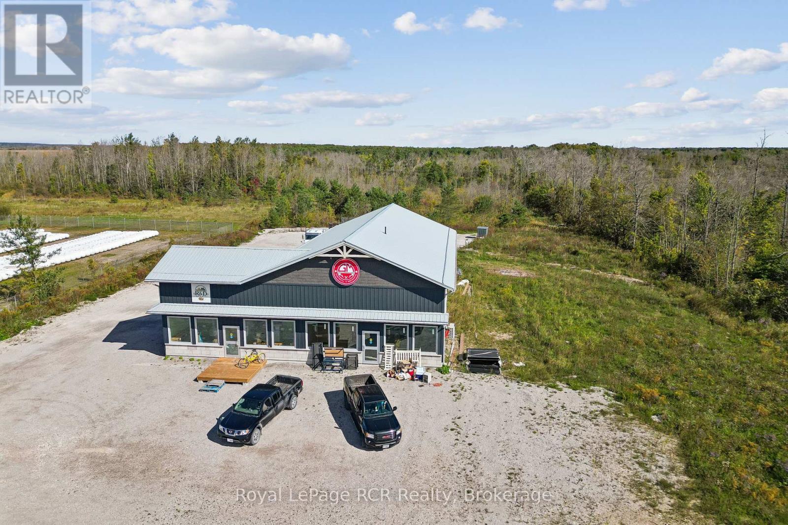 10075 HWY 6