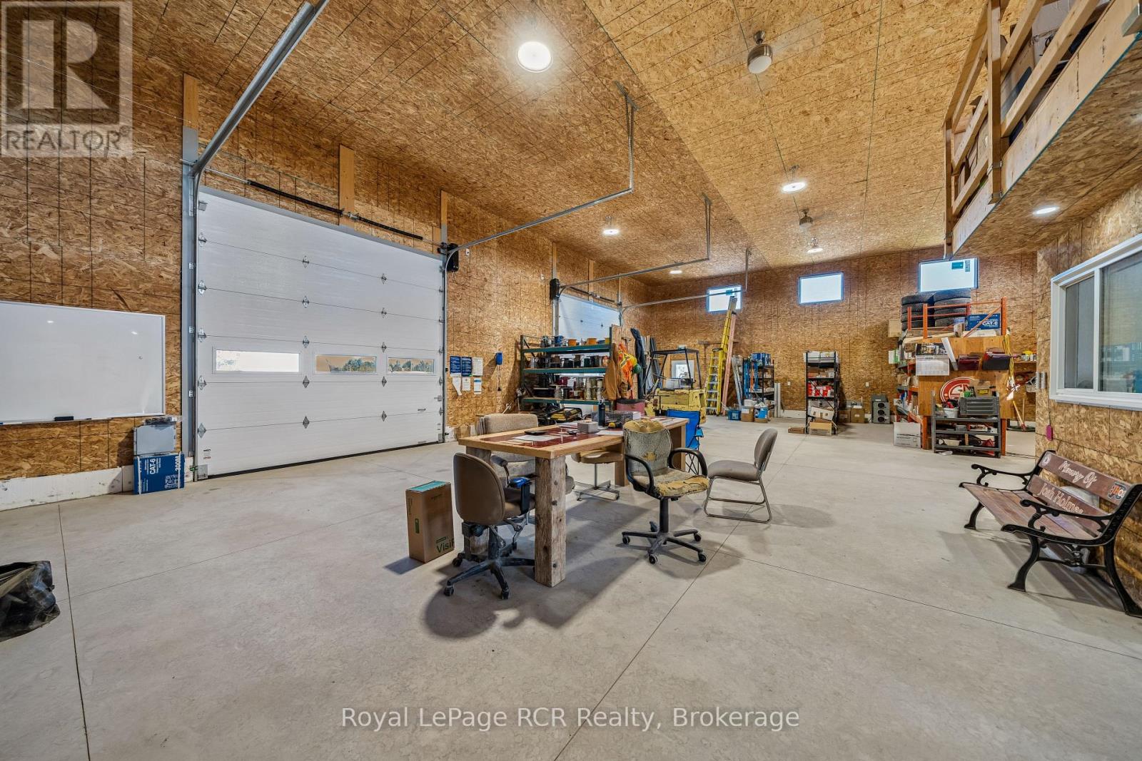 10075 Hwy 6 — photo 19