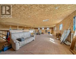 10075 Hwy 6, Georgian Bluffs, ON N0H2T0 Photo 25