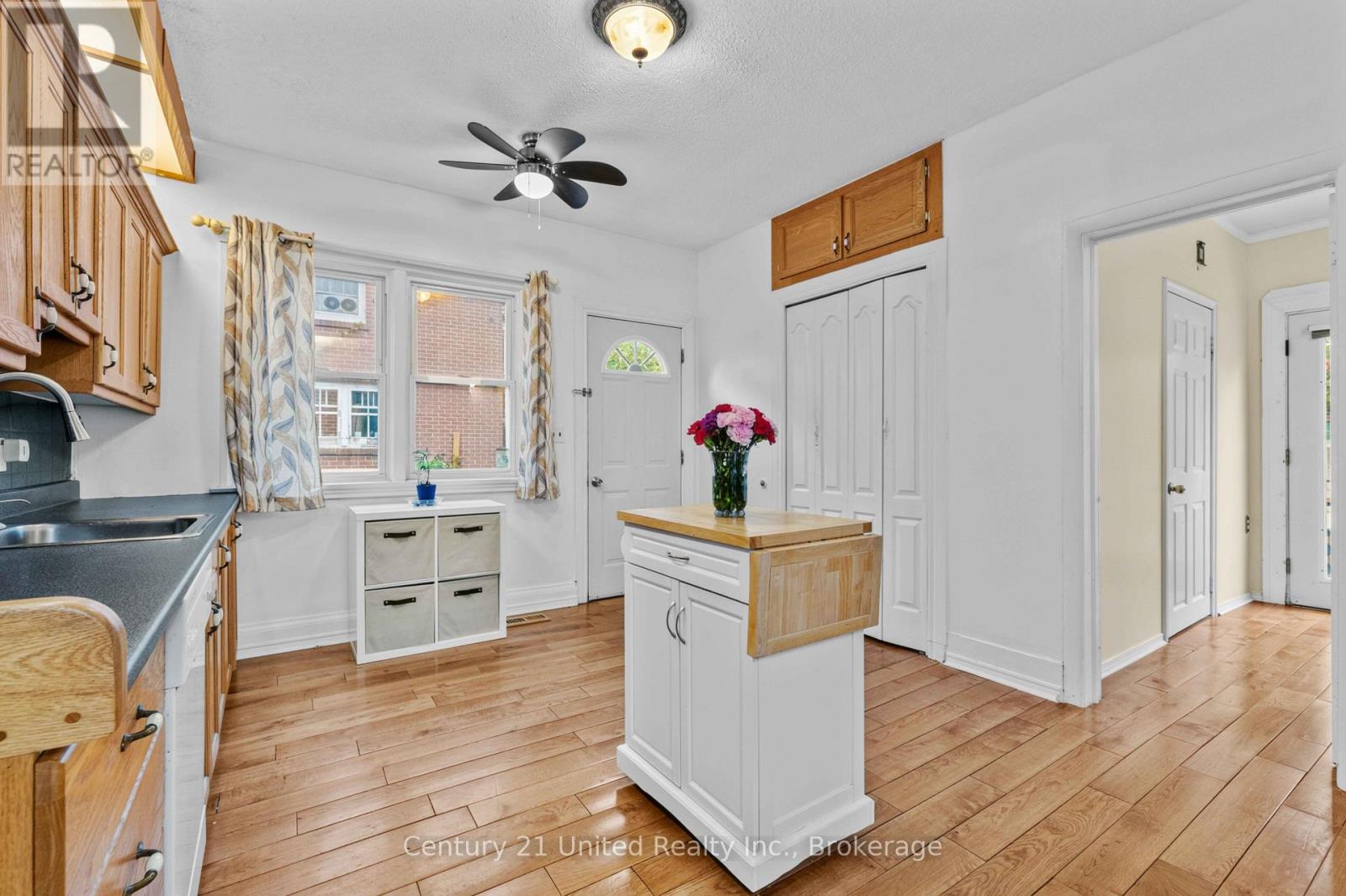 528 BRIOUX AVENUE - 10