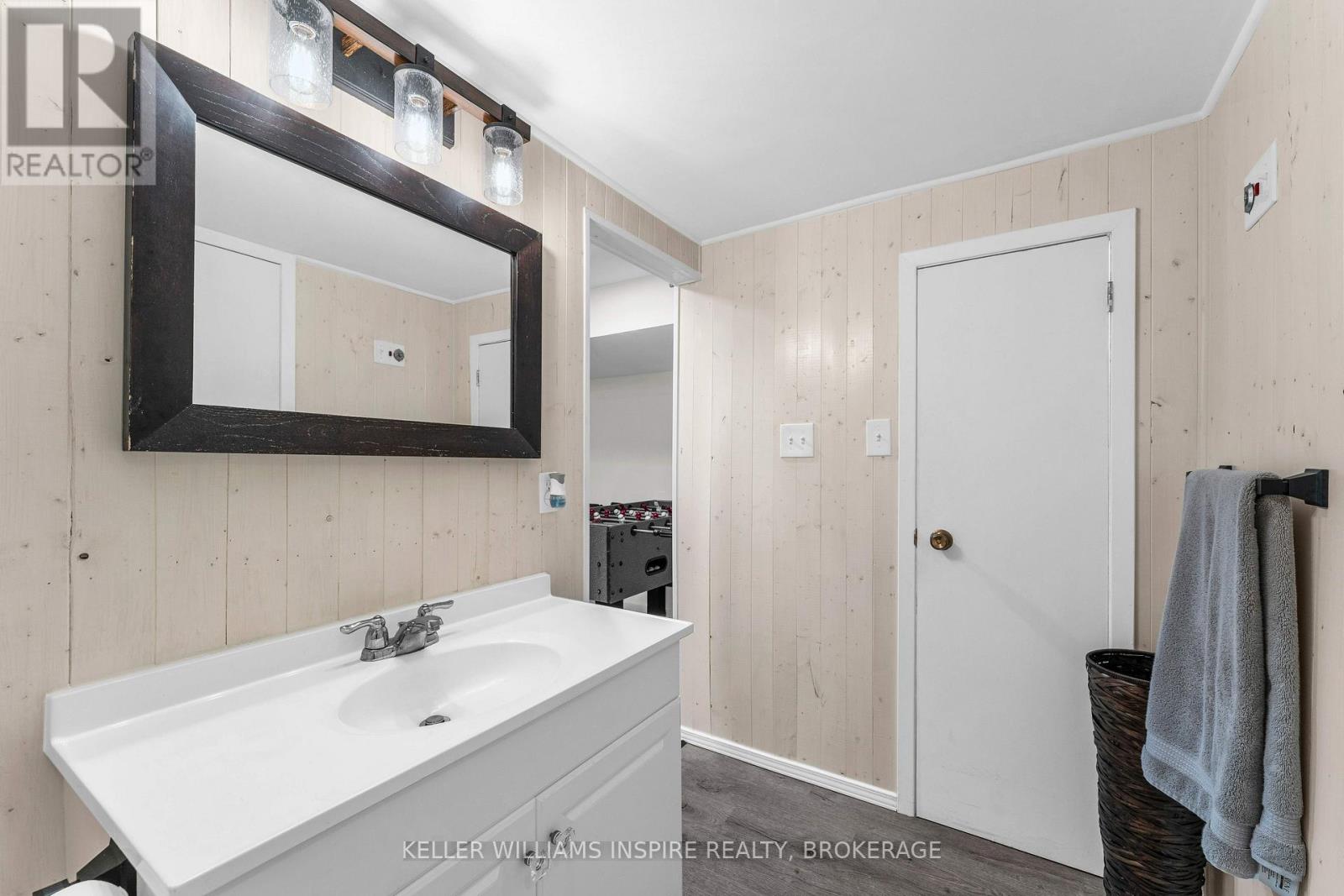 4557 BATH ROAD - Image 38