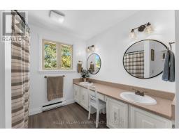 4557 Bath Road, Loyalist, ON K7N1A8 Photo 30