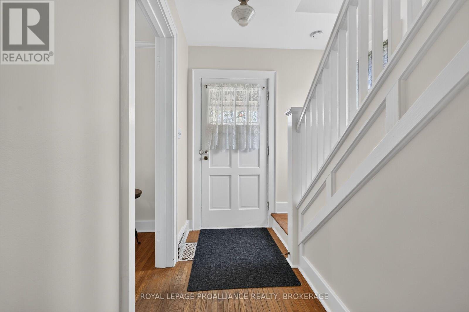 27 DRAYTON AVENUE - 5
