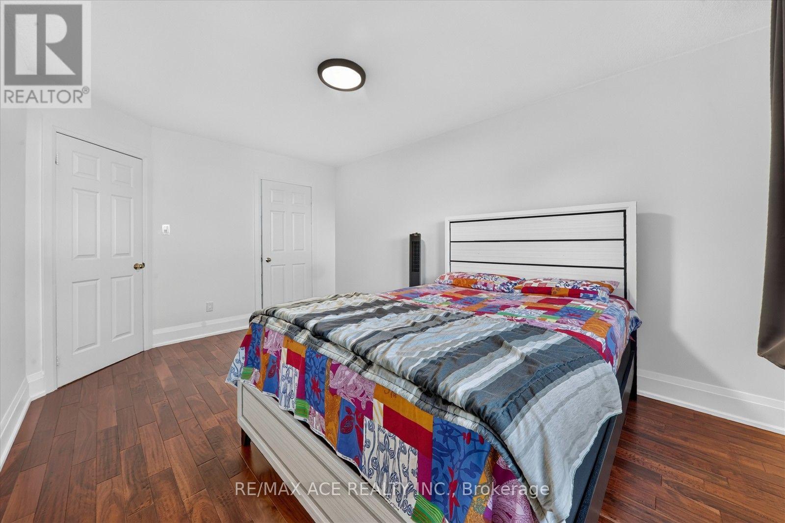 1446 SANDHURST CRESCENT - Image 32