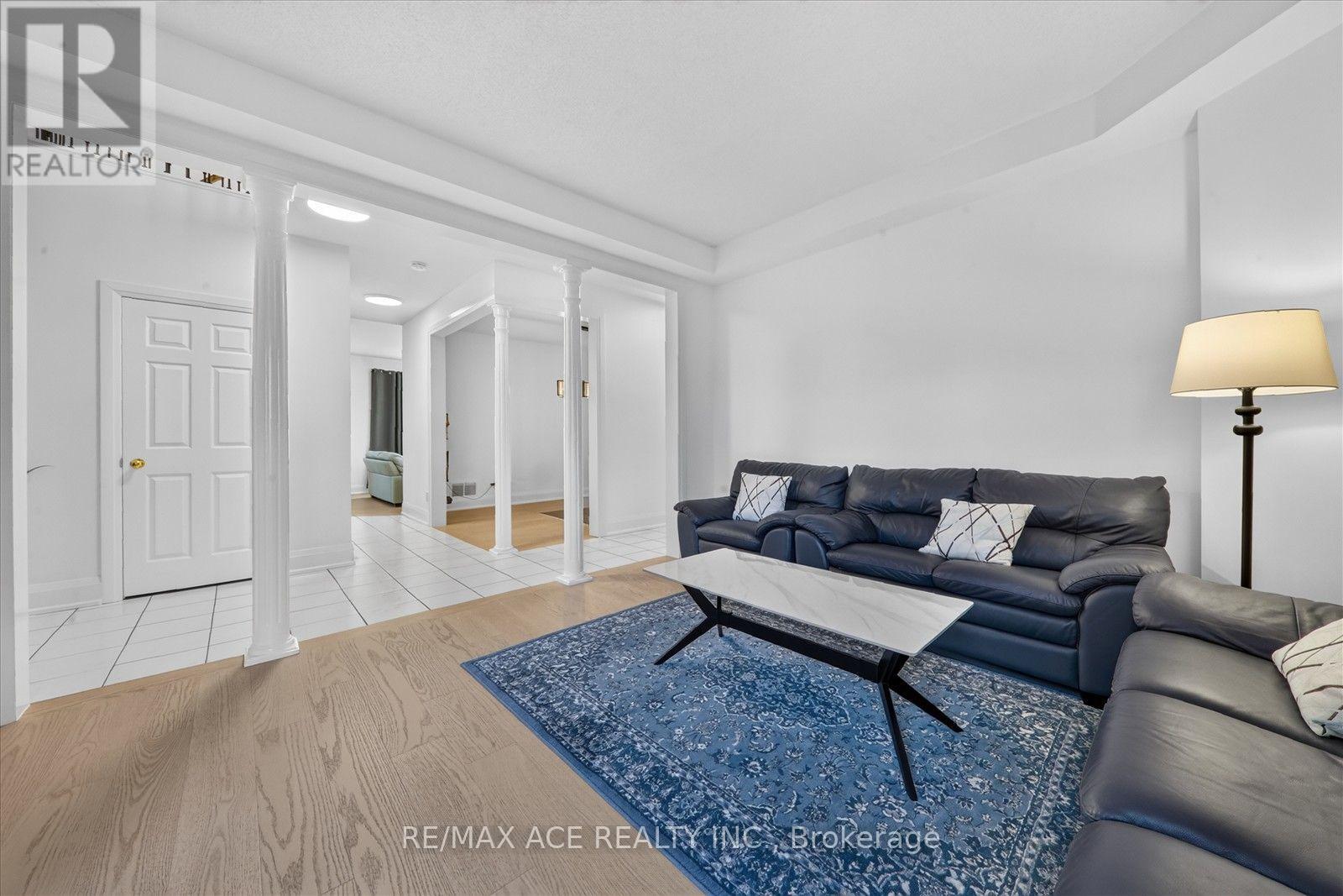 1446 SANDHURST CRESCENT - 9