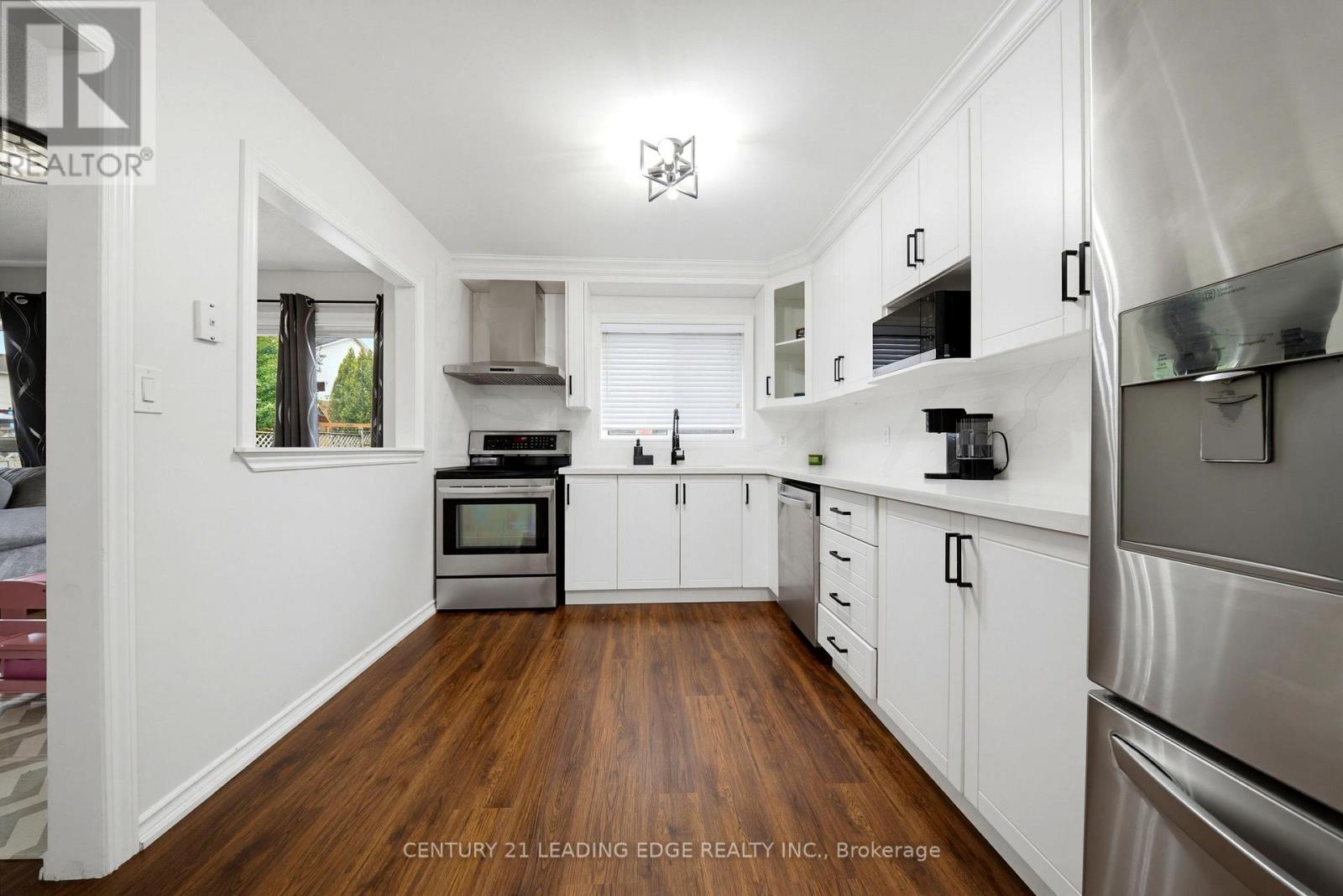 75 HOOPER SQUARE - 22