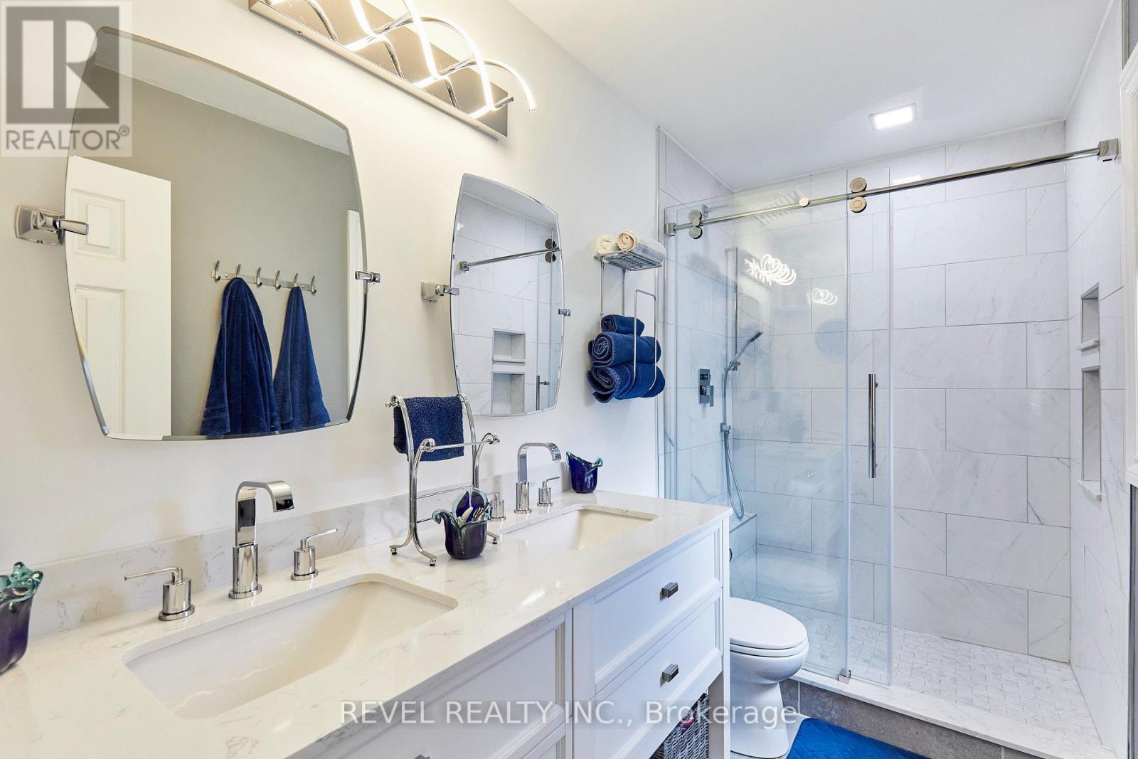 20 BREAKWATER DRIVE - 20