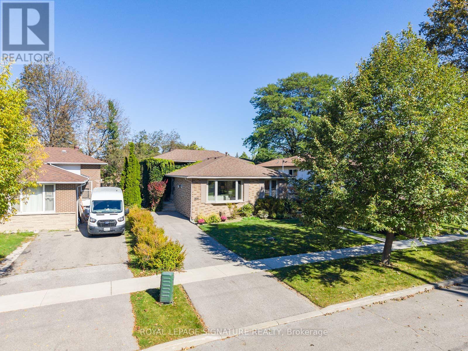 Property for sale at 46 MANORGLEN CRESCENT