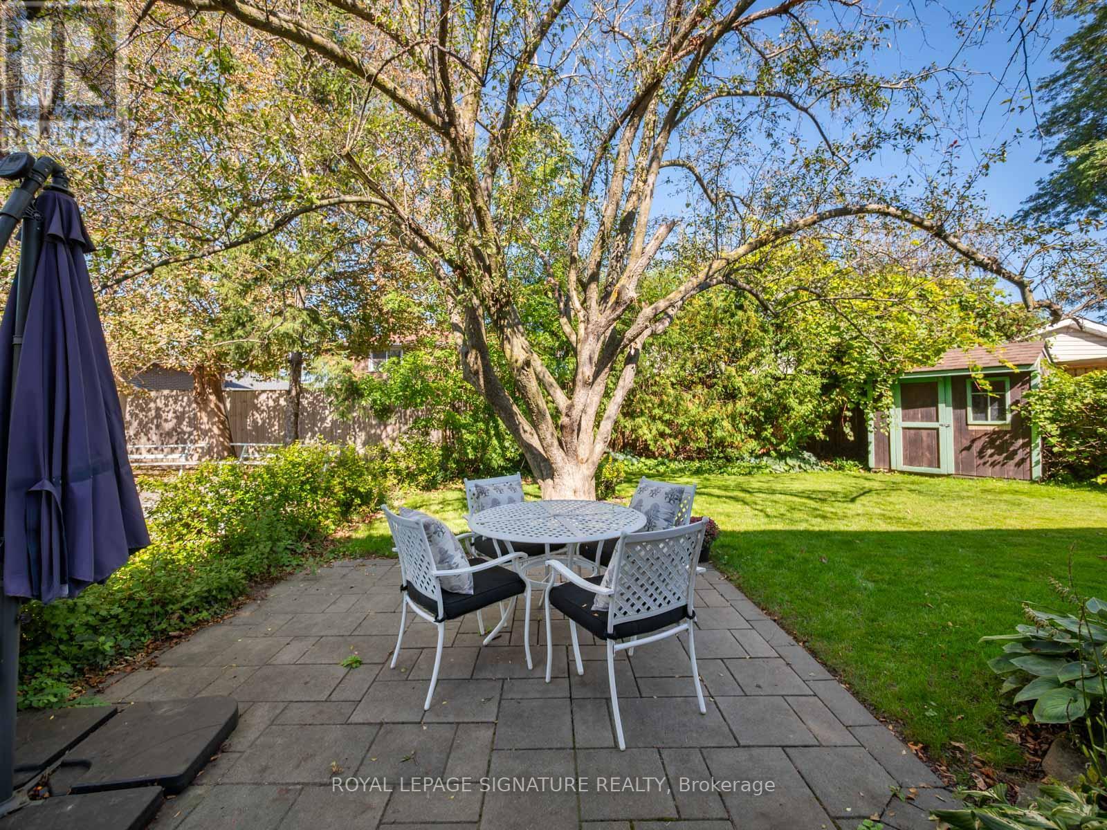46 MANORGLEN CRESCENT - 28