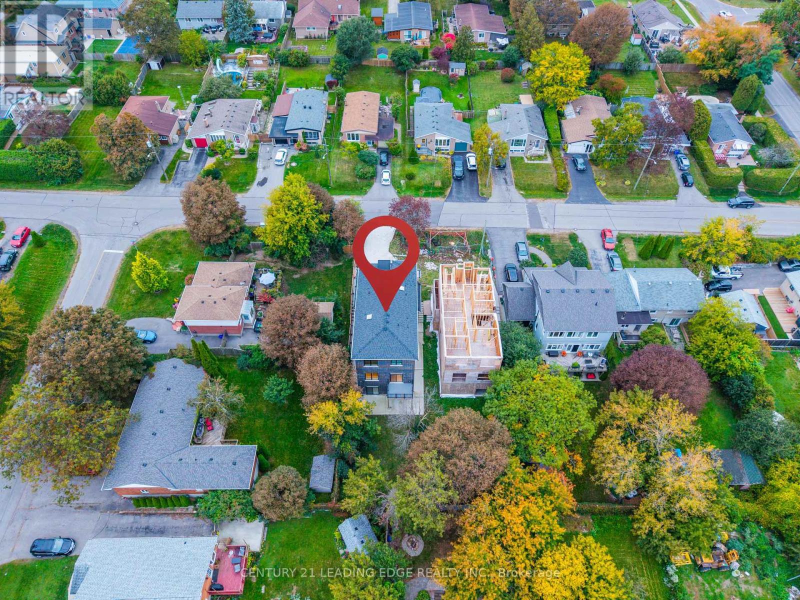 158 HILLCREST DRIVE - 6