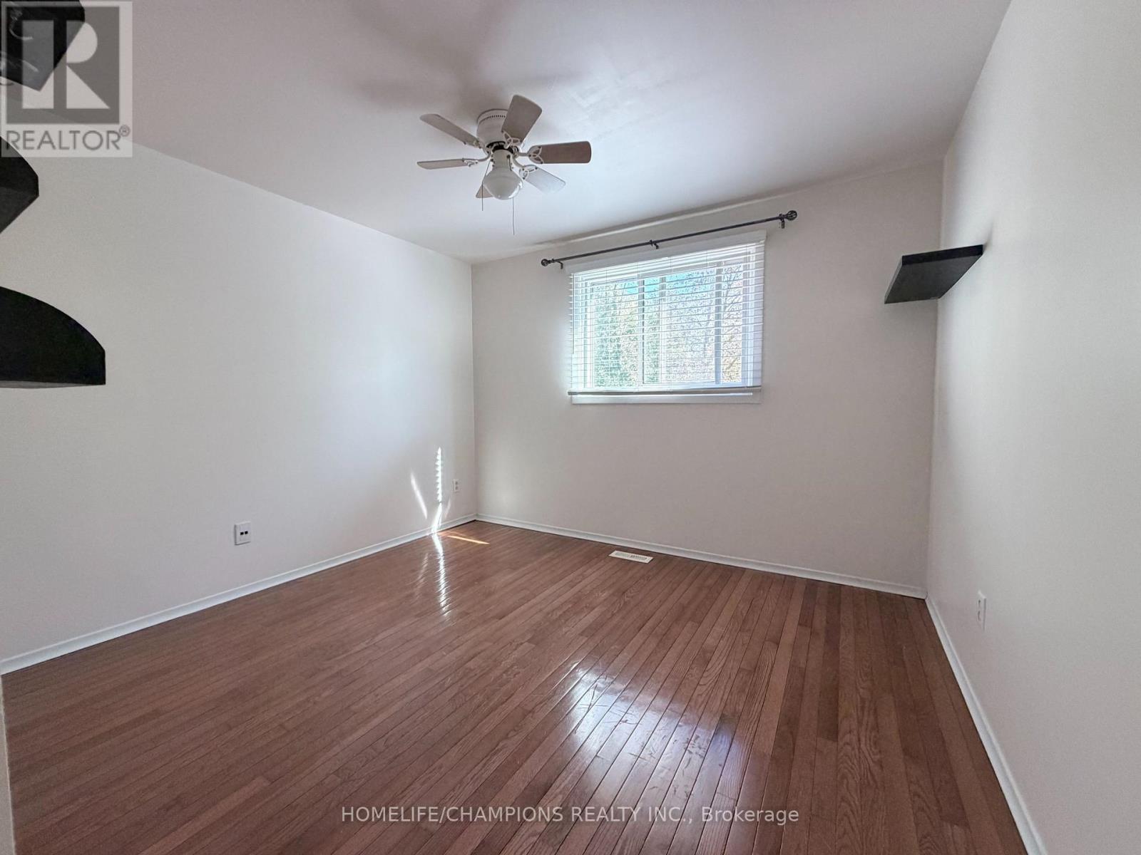 1143 Valley Court, Oshawa, ON photo 10