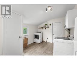 9 Union Street E, Lambton Shores, ON N0M1B0 Photo 15