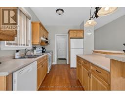 Utility room - 17 Village Gate, Lambton Shores, ON N0M1T0 Photo 10