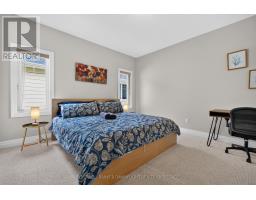 17 Village Gate, Lambton Shores, ON N0M1T0 Photo 17