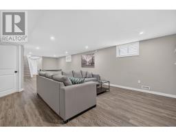 17 Village Gate, Lambton Shores, ON N0M1T0 Photo 29