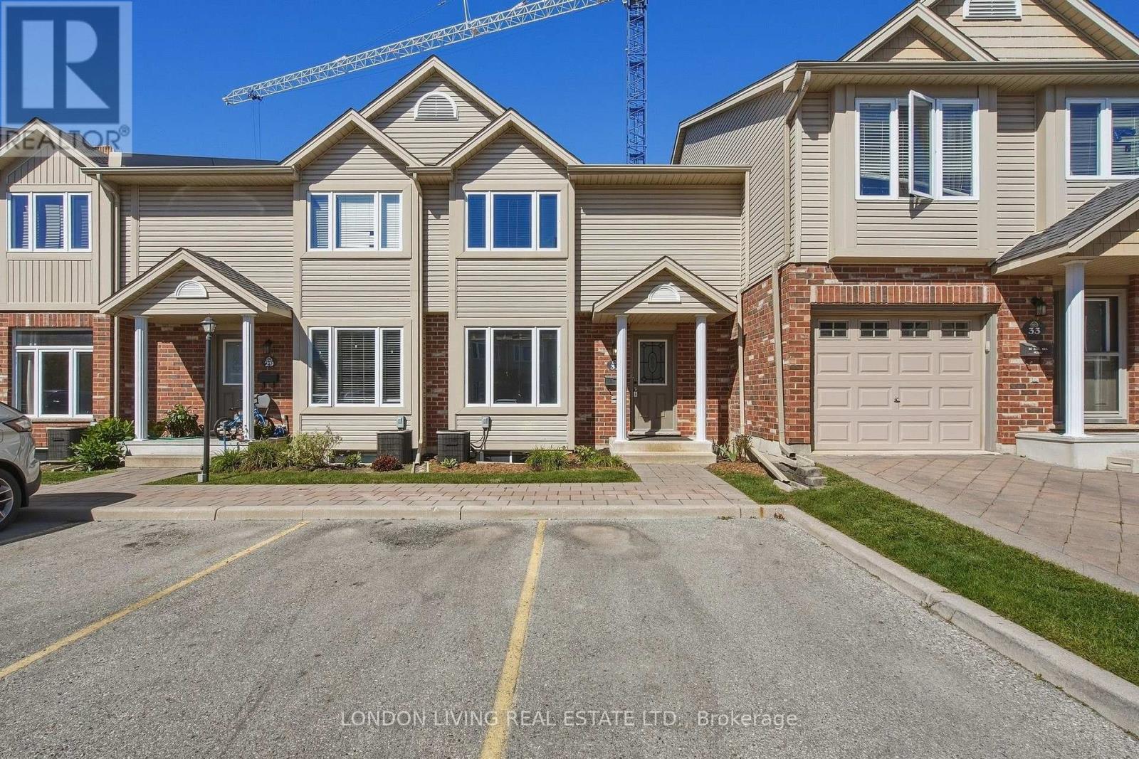 Property for sale at 31 - 1625 PURSER STREET