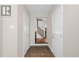 Bathroom - 213 Tewsley Drive, Ottawa, ON K1V0V7 Photo 7