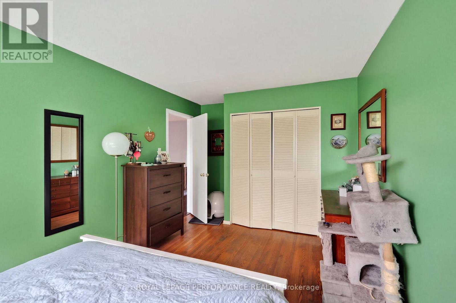 183 - 2111 Montreal Road