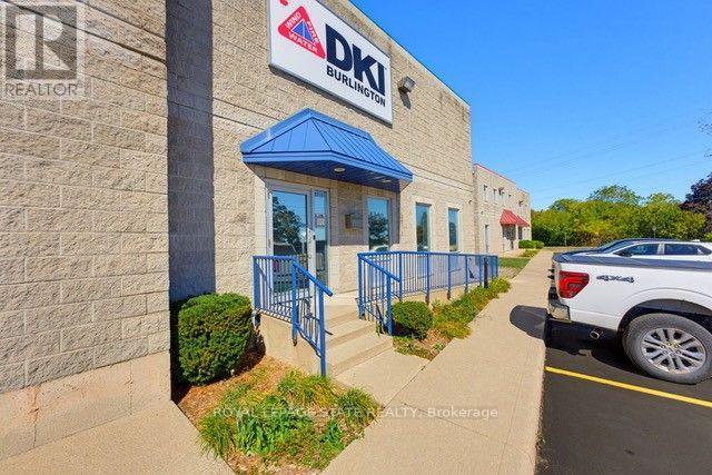 5018 SOUTH SERVICE ROAD