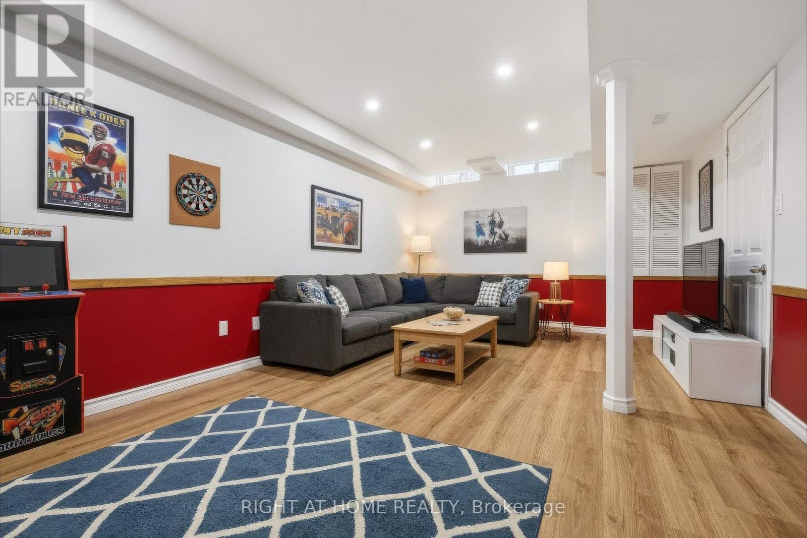 77 STEWART MACLAREN ROAD - Image 16