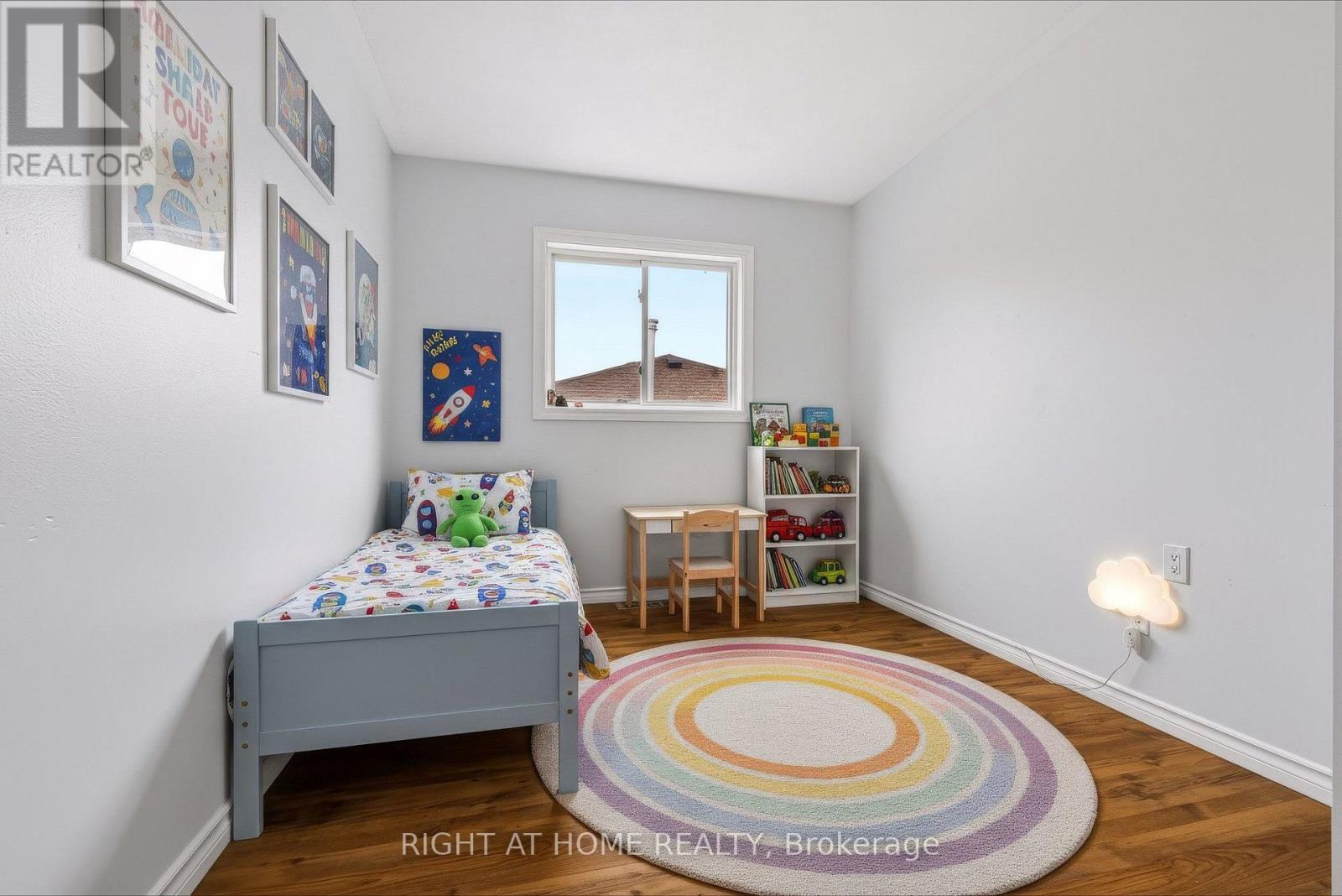77 STEWART MACLAREN ROAD - Image 20